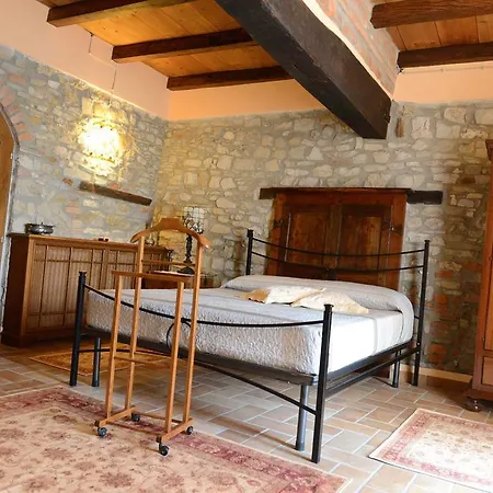 Torretta Di Bassano Hotel Rivergaro Buitenkant foto